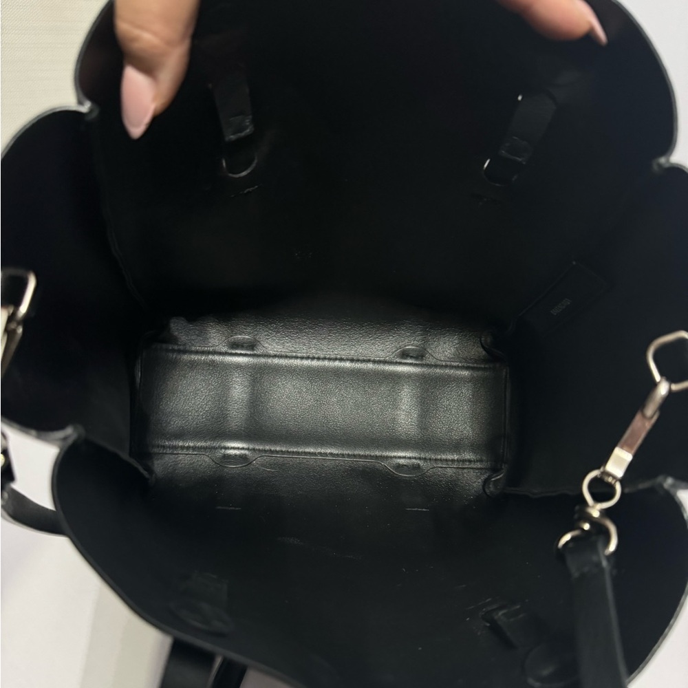 BALENCIAGA Calfskin XS Everyday Tote Black - Picture 10 of 10